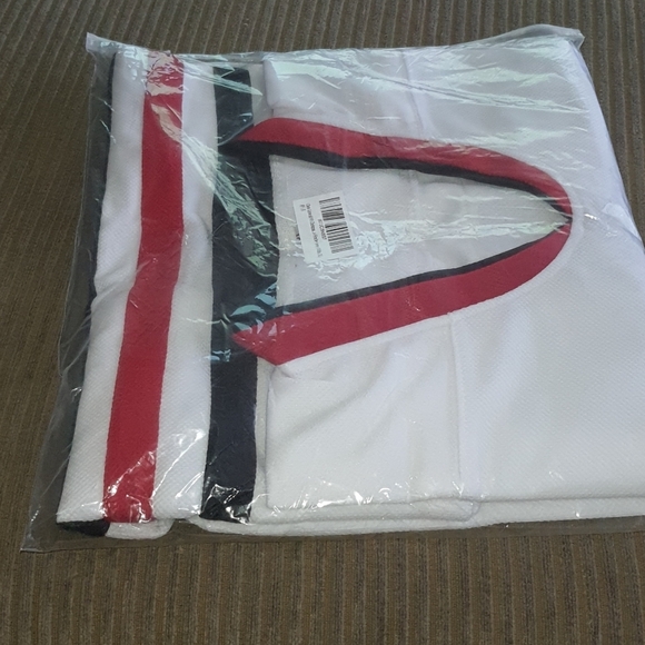 New Chicago Blackhawks Griswold Jersey - Picture 4 of 4